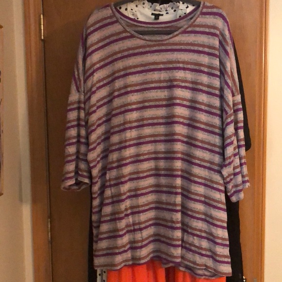 EUC - PLUS SIZE - TORRID super soft striped sweater - TS 4 - Picture 1 of 3